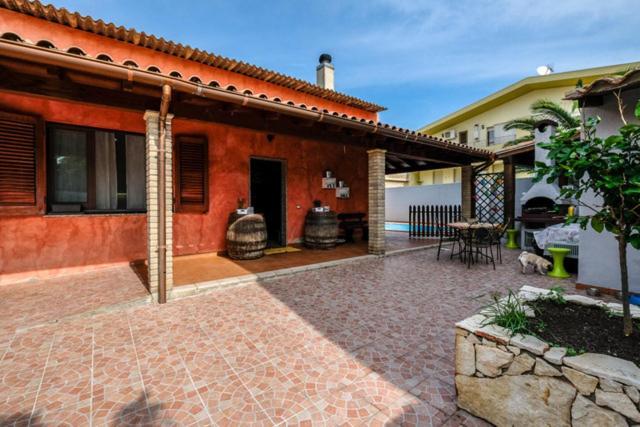 La Siesta Bed & Breakfast Sìnnai Exterior foto